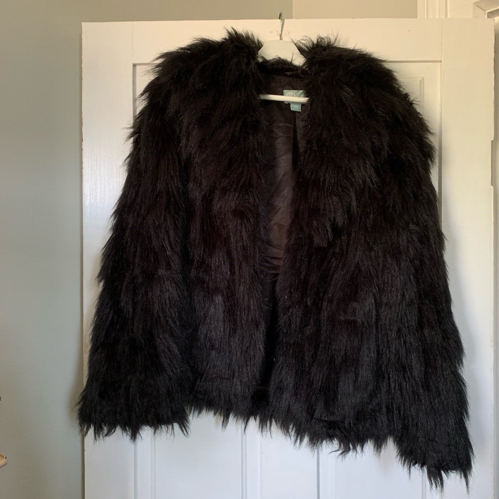 Vintage/Y2K Liz Lange Faux Fur Jacket